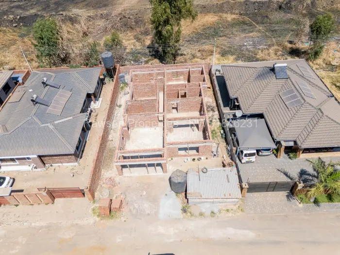 4 Bedroom House for Sale in Madokero Estates, Harare