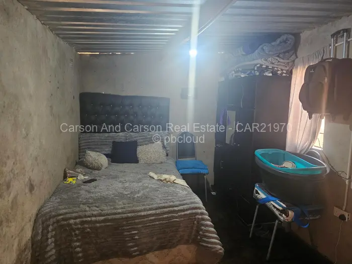 1 Bedroom House for Sale in Chitungwiza, Chitungwiza