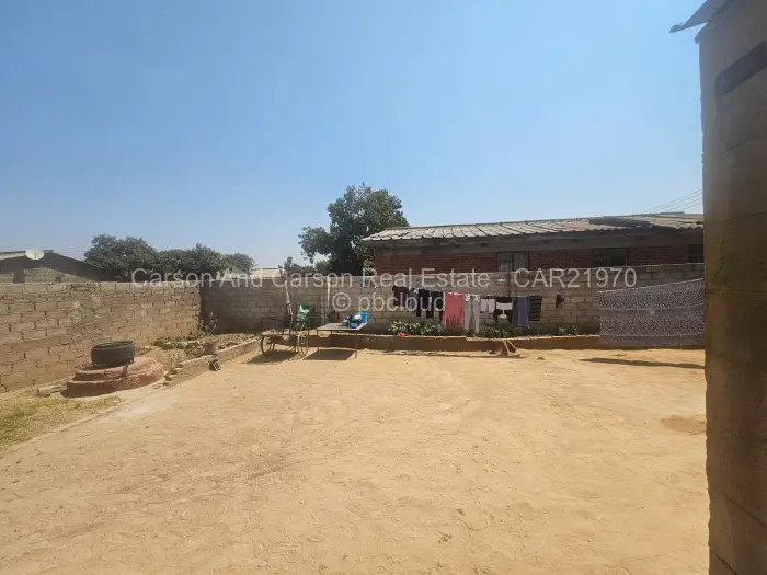 1 Bedroom House for Sale in Chitungwiza, Chitungwiza