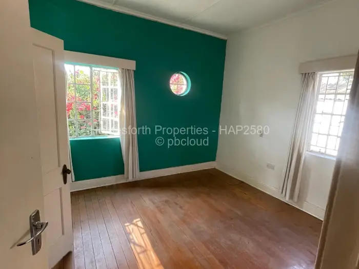5 Bedroom House for Sale in Mount Pleasant, Harare