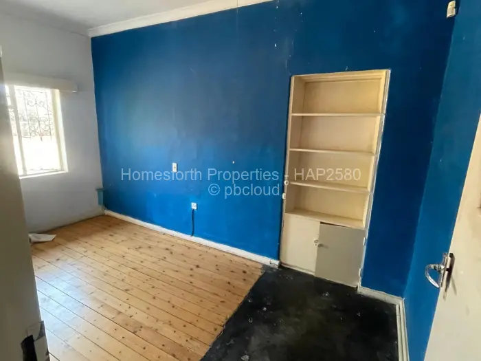 5 Bedroom House for Sale in Mount Pleasant, Harare