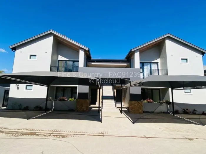 Townhouse/Cluster for Sale in Greendale, Harare