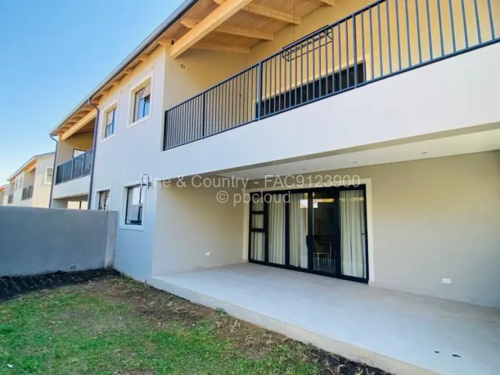 Townhouse/Cluster for Sale in Greendale, Harare