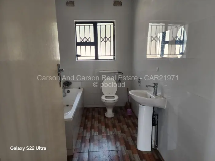 3 Bedroom Cottage/Garden Flat to Rent in Marlborough