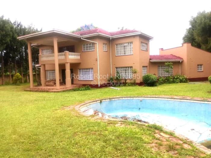 5 Bedroom House for Sale in Chinhoyi, Chinhoyi