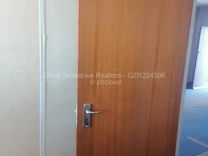 Commercial Property to Rent in Newlands