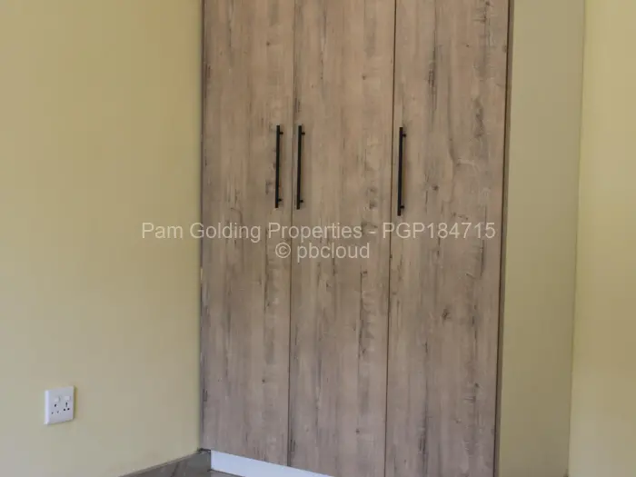 Townhouse/Complex/Cluster to Rent in Mandara