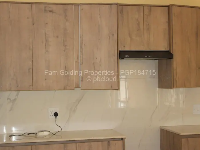 Townhouse/Complex/Cluster to Rent in Mandara