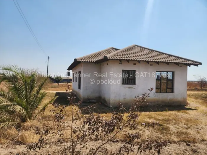 Farm/Plot for Sale in Norton, Norton