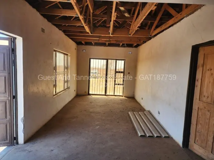 Farm/Plot for Sale in Norton, Norton