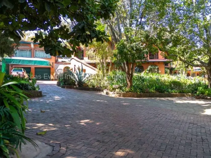 4 Bedroom House for Sale in Greystone Park, Harare