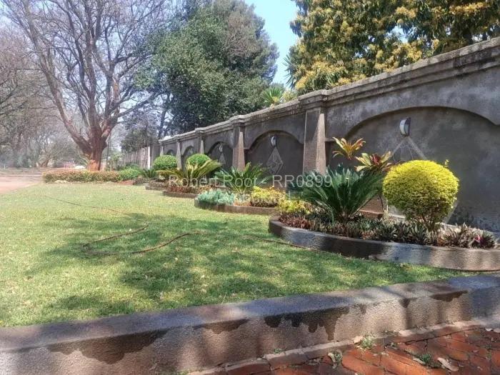 4 Bedroom House to Rent in Upper Hillside, Harare