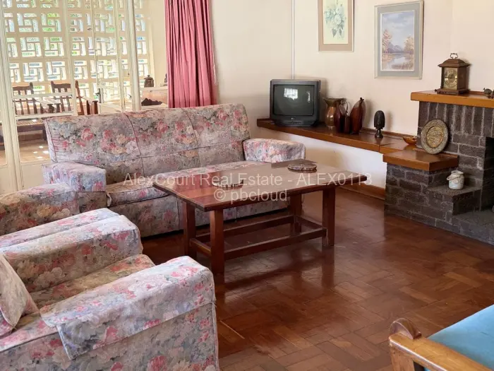 House for Sale in Alexandra Park, Harare