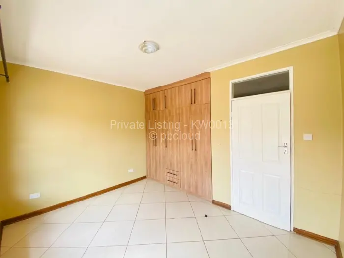 Townhouse/Complex/Cluster to Rent in Mount Pleasant, Harare