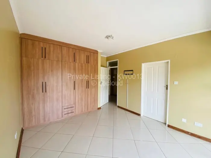 Townhouse/Complex/Cluster to Rent in Mount Pleasant, Harare