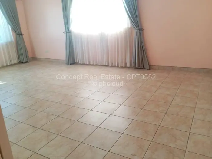 4 Bedroom House to Rent in Manresa, Harare