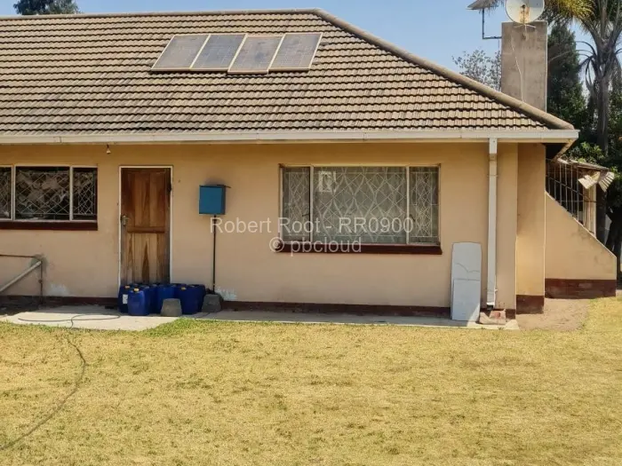 3 Bedroom House for Sale in Hatfield, Harare