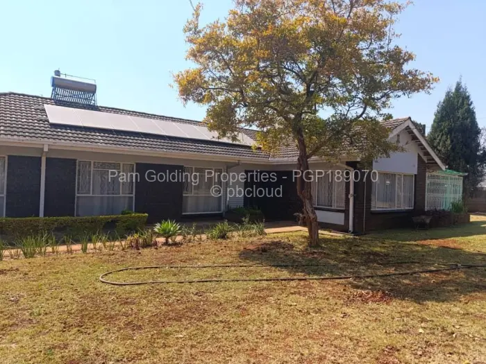 3 Bedroom House to Rent in The Grange