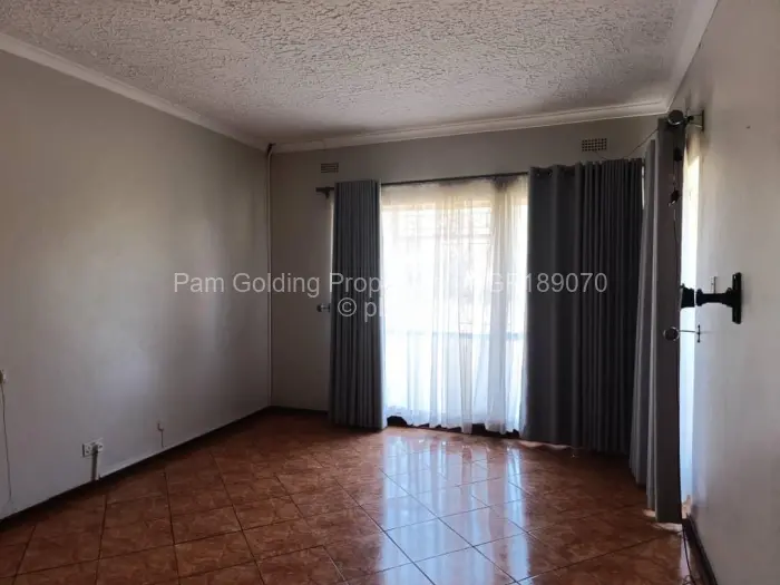 3 Bedroom House to Rent in The Grange