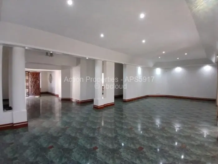 4 Bedroom House to Rent in Alexandra Park