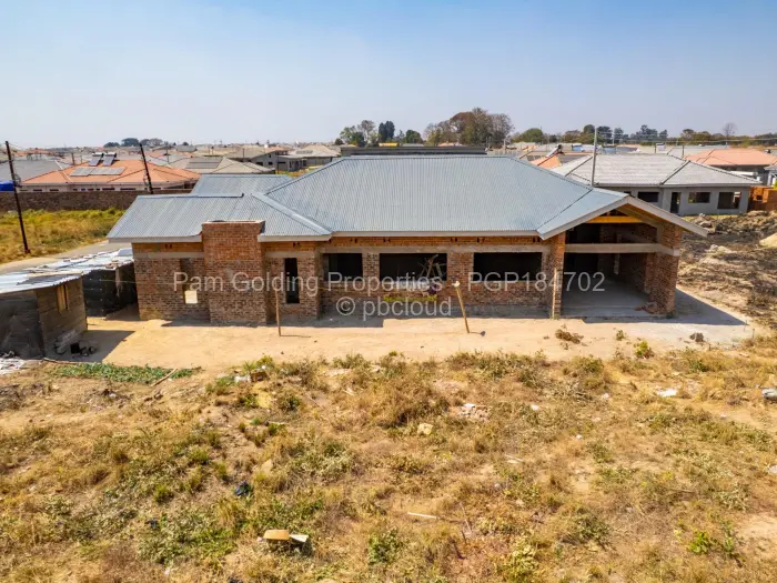4 Bedroom House for Sale in Mabvazuva Estates, Ruwa