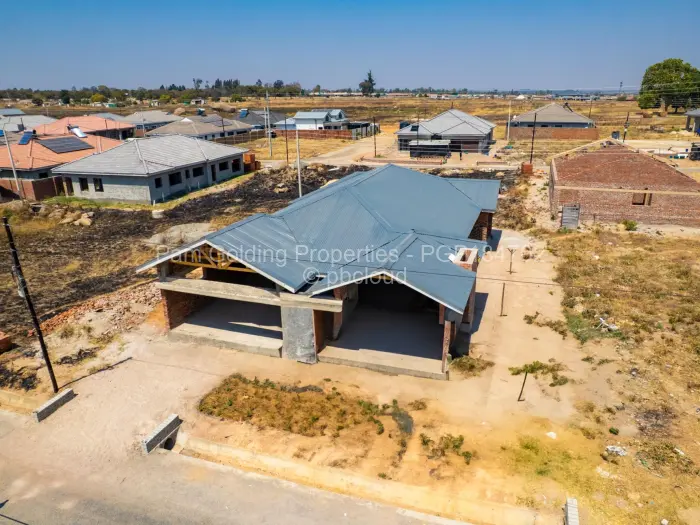 4 Bedroom House for Sale in Mabvazuva Estates, Ruwa