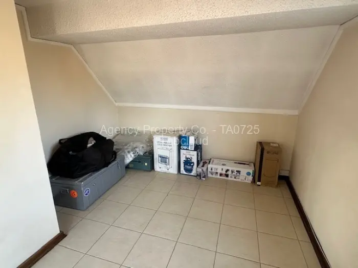 Townhouse/Complex/Cluster to Rent in Highlands