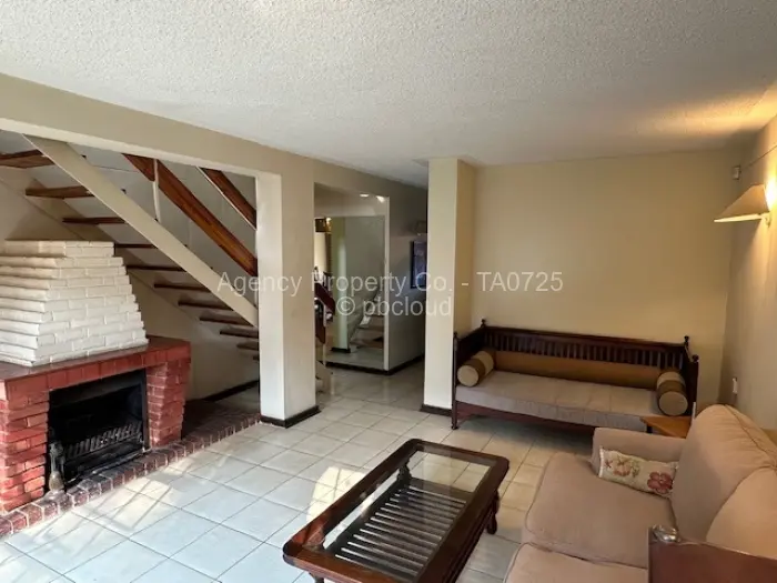 Townhouse/Complex/Cluster to Rent in Highlands