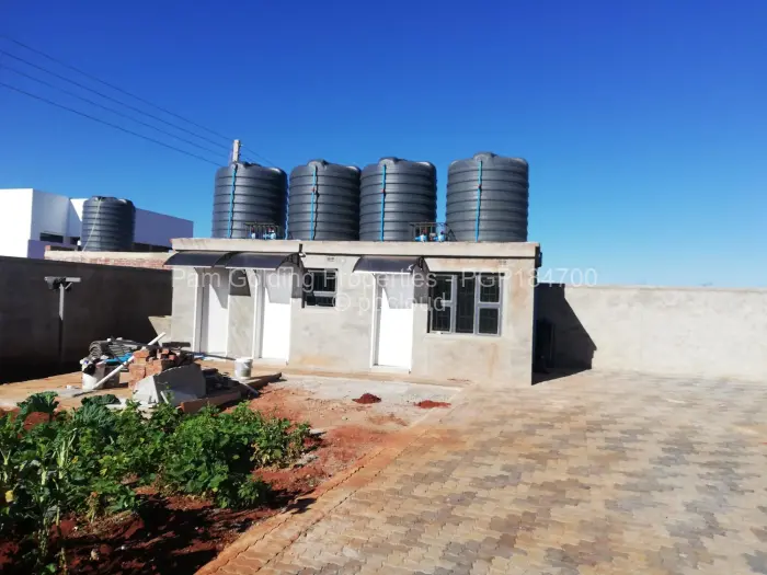 Townhouse/Complex/Cluster to Rent in Mount Pleasant Heights