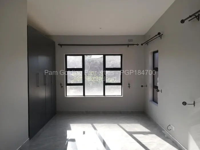 Townhouse/Complex/Cluster to Rent in Mount Pleasant Heights