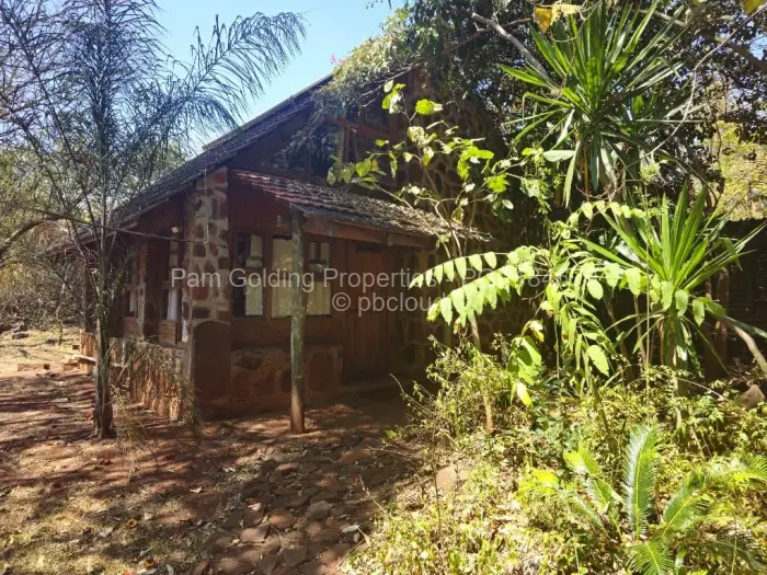 Cottage/Garden Flat to Rent in Greendale