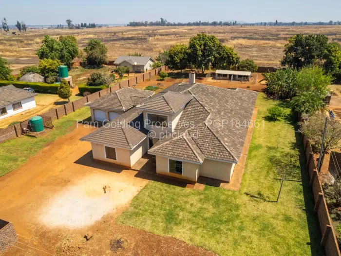 5 Bedroom House for Sale in Mount Pleasant Heights, Harare