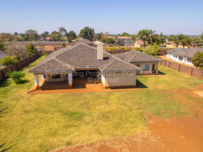 5 Bedroom House for Sale in Mount Pleasant Heights, Harare