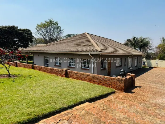 Townhouse/Complex/Cluster to Rent in Hogerty Hill