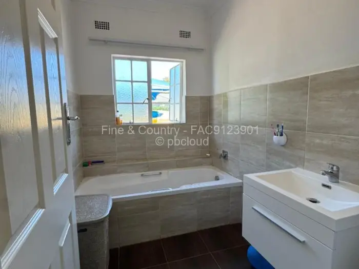 Townhouse/Complex/Cluster to Rent in Hogerty Hill