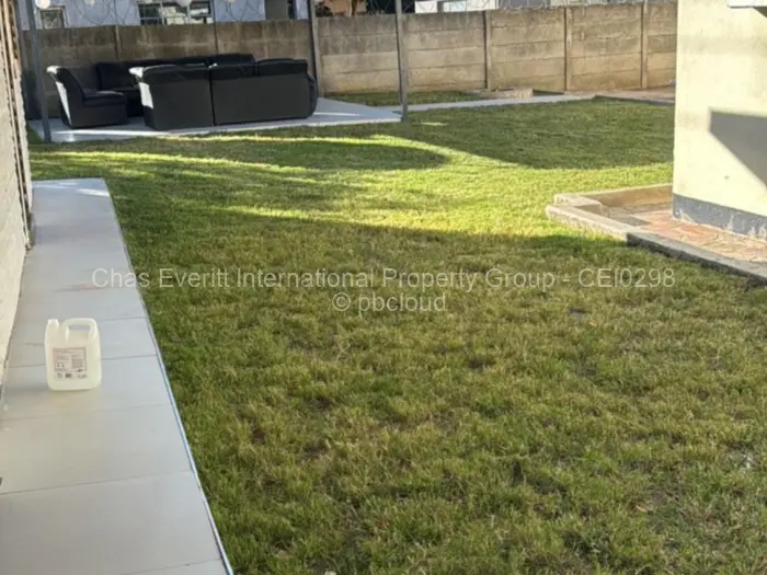4 Bedroom House for Sale in Zimre Park, Harare
