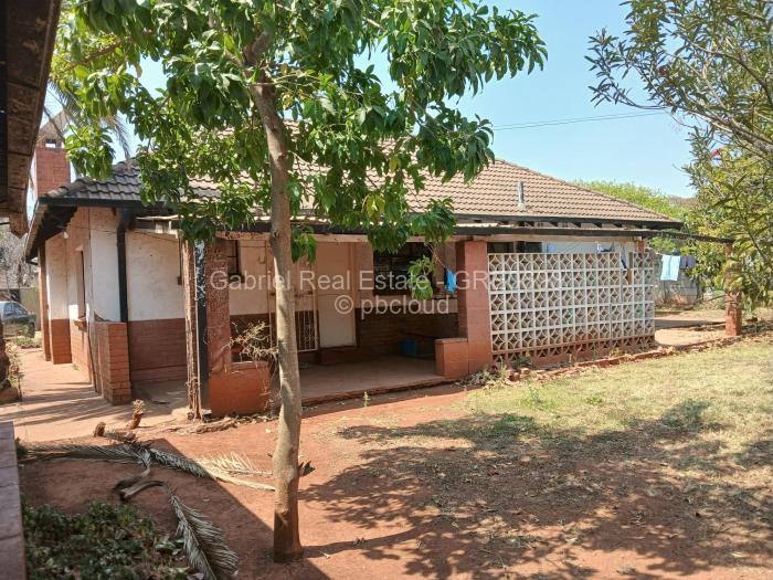 3 Bedroom House for Sale in Upper Hillside, Harare