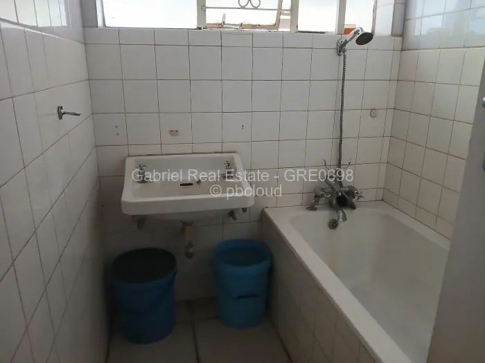 3 Bedroom House for Sale in Upper Hillside, Harare