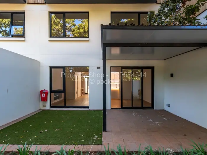 Townhouse/Complex/Cluster to Rent in Vainona