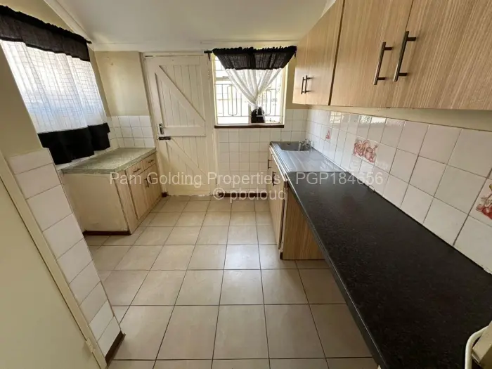 3 Bedroom House to Rent in Haig Park