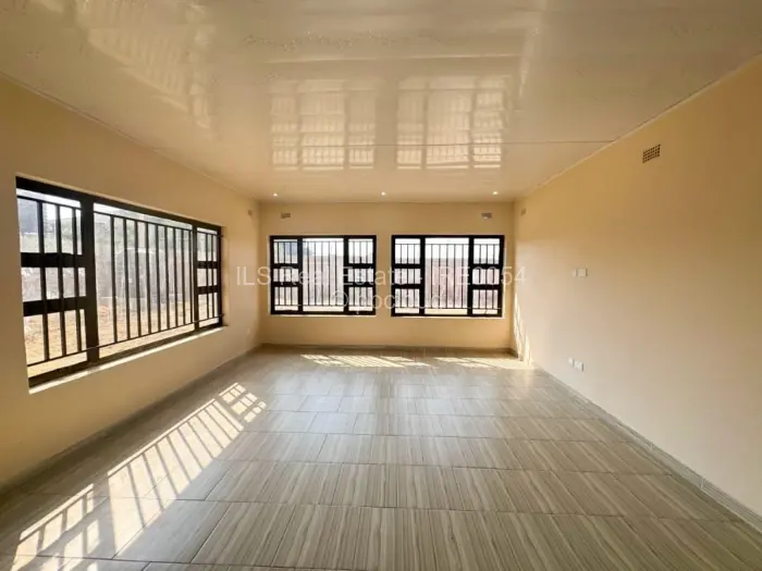 Townhouse/Complex/Cluster to Rent in Belvedere