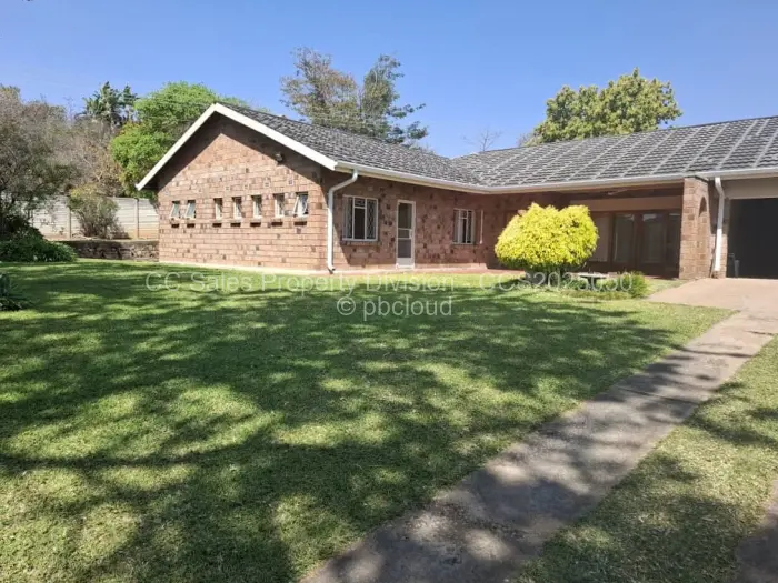3 Bedroom House for Sale in Burnside, Bulawayo