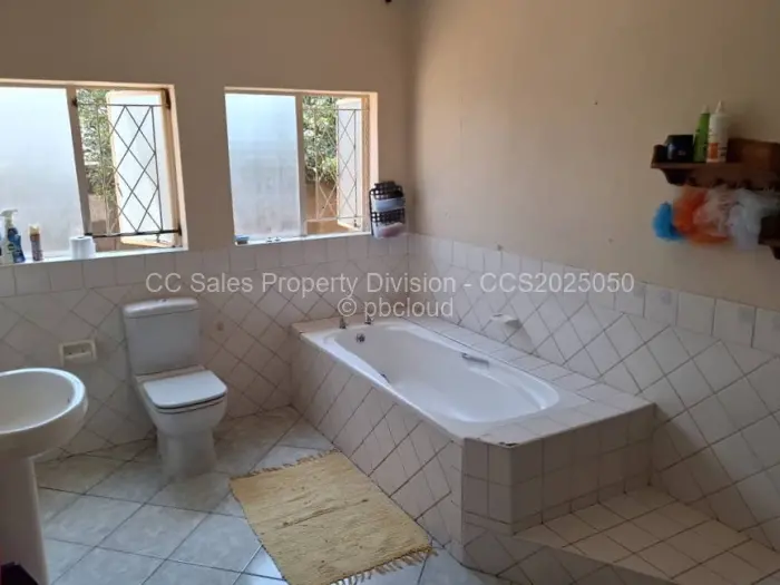 3 Bedroom House for Sale in Burnside, Bulawayo