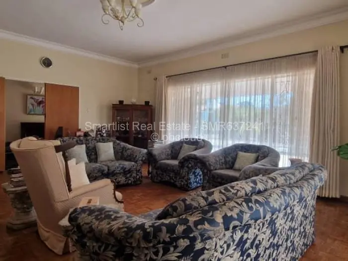 4 Bedroom House to Rent in Milton Park