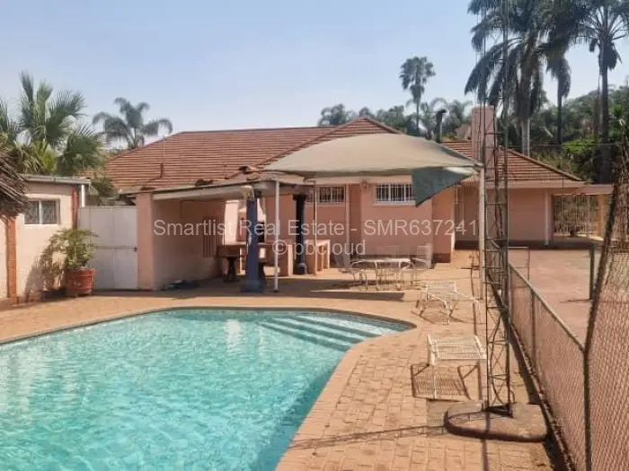 4 Bedroom House to Rent in Milton Park