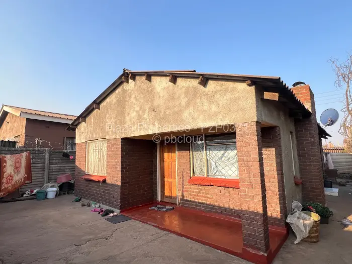 3 Bedroom House for Sale in Glen View, Harare