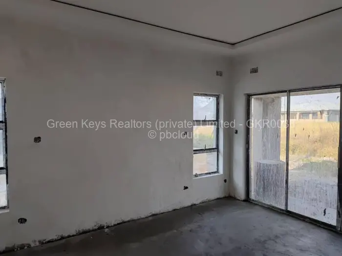 4 Bedroom House for Sale in Mabvazuva Estates, Ruwa