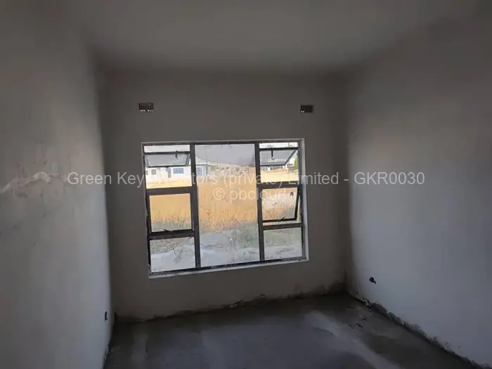 4 Bedroom House for Sale in Mabvazuva Estates, Ruwa