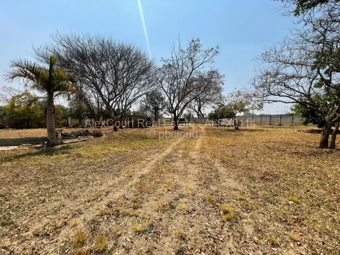 5 Bedroom House for Sale in Hogerty Hill, Harare