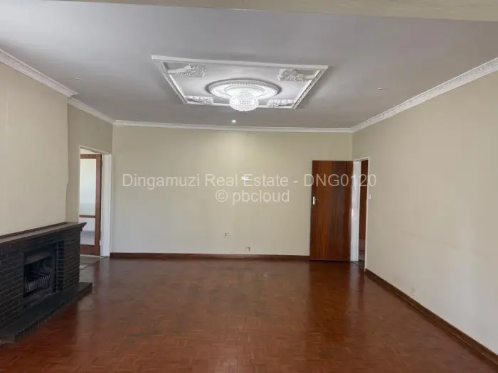 5 Bedroom House to Rent in Northwood